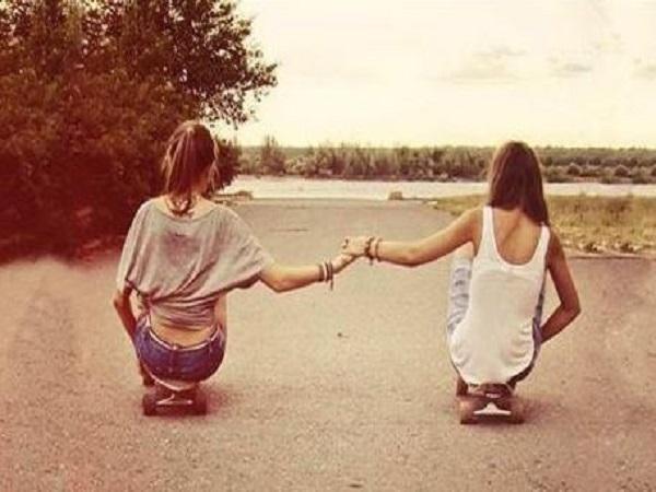 Góc nhìn tâm linh về giấc mơ thấy bạn cũ lâu ngày không gặp
