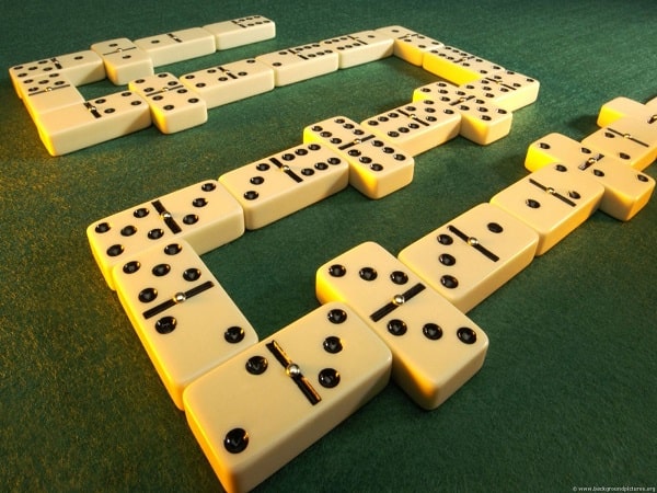 Hướng dẫn cách chơi domino cơ bản cho người mới