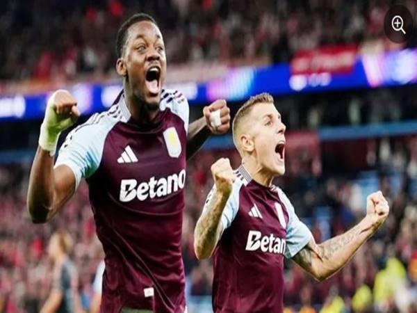 Tin bóng đá 3/10: Aston Villa gây sốc khi đánh bại Bayern