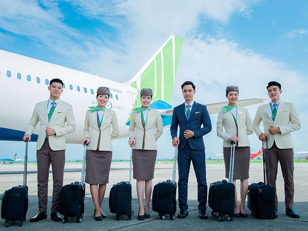 Ngủ mơ thấy tiếp viên hàng không có phải điềm lành?