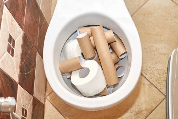 Điềm xấu hay tốt khi nằm mơ thấy nhà vệ sinh bẩn?