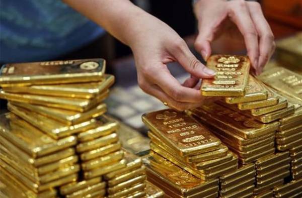 Mộng thấy mua vàng nhưng không đủ tiền trả