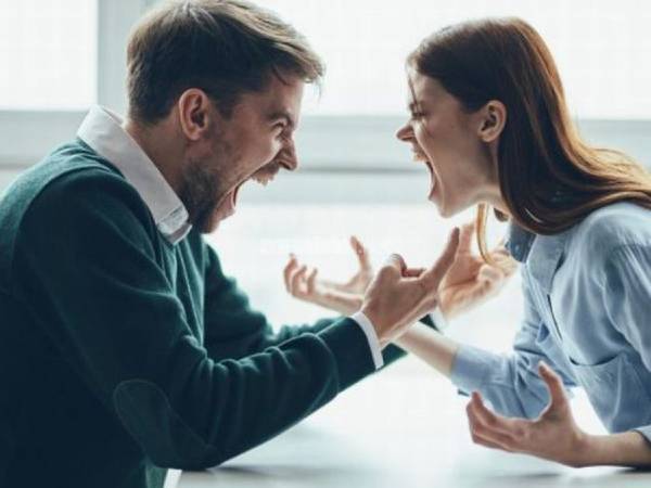 Giấc mơ thấy cãi nhau với người yêu có phải điềm xui?