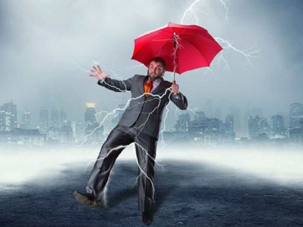 Nằm mơ thấy bị sét đánh là điềm gì, có con gì may mắn?