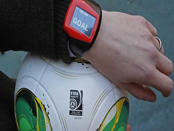 Tìm hiểu công nghệ Goal Line trong bóng đá thế nào?