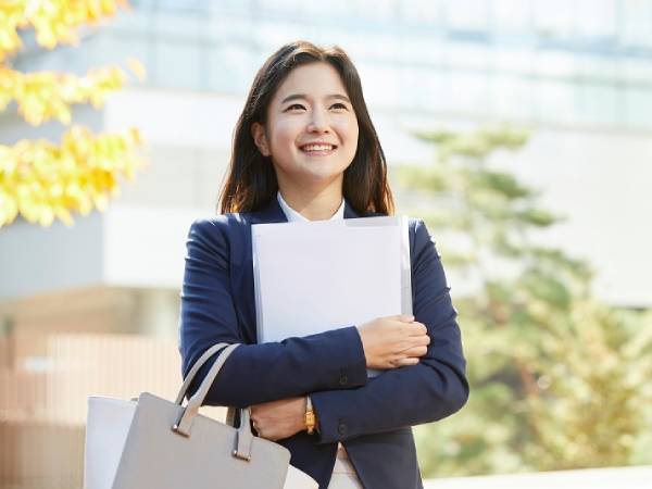 Luận giải ý nghĩa giấc mơ thấy đi xin việc là điềm gì, tốt hay xấu?