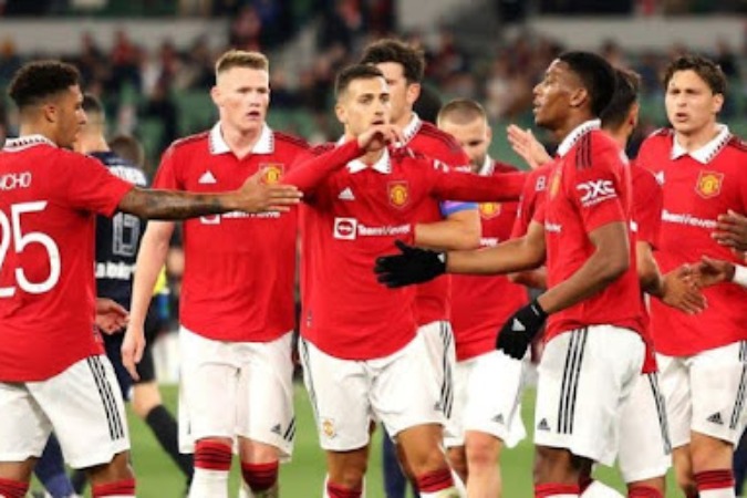 Phản ứng dữ dội từ fan Phản ứng dữ dội từ fan