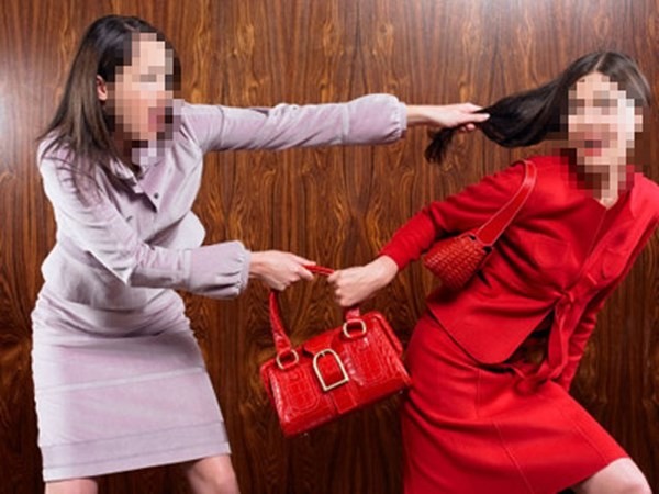 Nằm mơ thấy mình đánh nhau có số gì may mắn tài lộc Nằm mơ thấy mình đánh nhau có số gì may mắn tài lộc