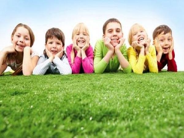 Chiêm bao thấy nhiều trẻ em đang chơi đùa